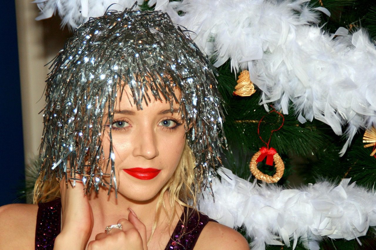 face, tinsel, wig, christmas tree, decorations, holidays, christmas, tinsel, tinsel, tinsel, tinsel, wig, wig, wig, wig, wig, christmas